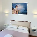 La Canzonetta 4*